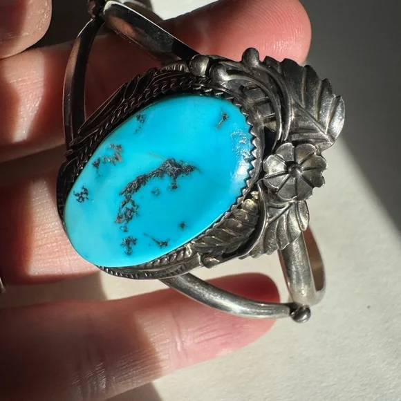 Vintage Navajo Signed MB Sterling Silver and Turquoise cuff Bracelet
